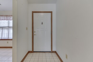 1326 Swan Dr, Franklin, IN 46131 - photo 6