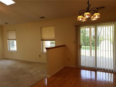 841 E Fleetwood Dr, Greensburg, IN 47240 - photo 2