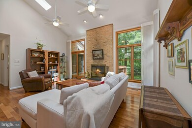 2303 Highland Ave, Falls Church, VA 22046 - photo 7