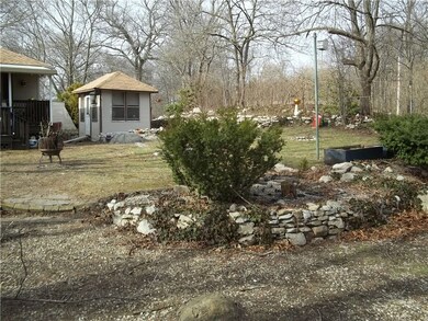 23 Woodland Ave, Smithfield, RI 02917 - photo 7