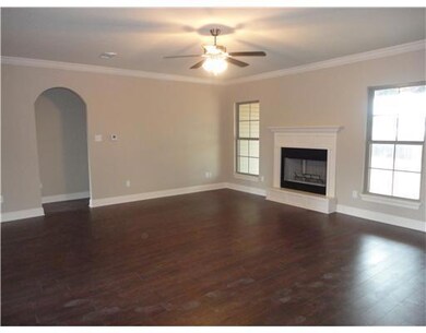 198 Fox Chase Dr, Pineville, LA 71360 - photo 2