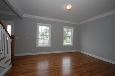 7 Harvest Ct unit 4, MerriMacK, NH 03054 - photo 5