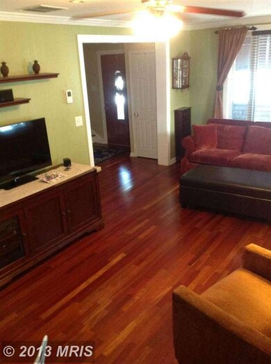 1271 Maple Ave, Halethorpe, MD 21227 - photo 3