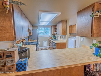 2646 Heidi Loop-20