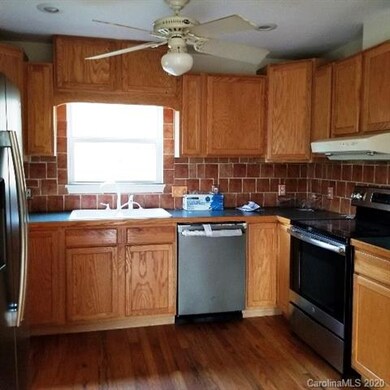 174 Blueberry Dr, Burnsville, NC 28714 - photo 7