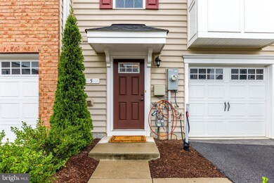 5 Gates Park Ct, Baltimore, MD 21227 - photo 2