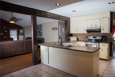 227 Rocky Ln, Statesville, NC 28625 - photo 3