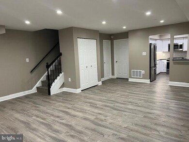 1961 Kennedy Dr unit 1961, McLean, VA 22102 - photo 2