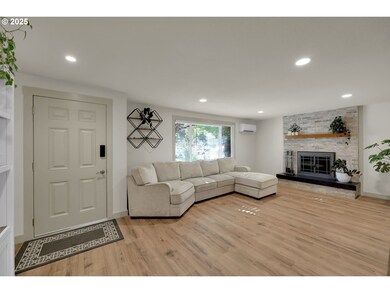 415 67th St, Springfield, OR 97478 - photo 7