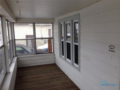 ENCLOSED PORCH