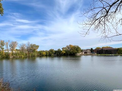 71 Briarstone Ct unit B-6, Mason City, IA 50401 - photo 6