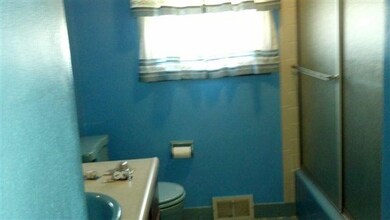 2924 Frontenac Ave, Stevens Point, WI 54481 - photo 7