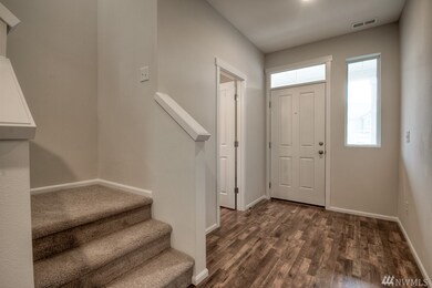 914 Sigafoos Ave NW unit 74, Orting, WA 98360 - photo 4