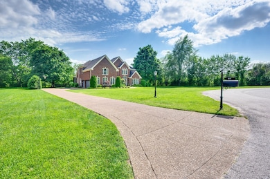 611 Cattail Ln, Franklin, TN 37064 - photo 6