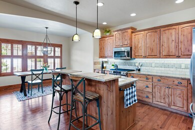 63140 Peale St, Bend, OR 97701 - photo 5