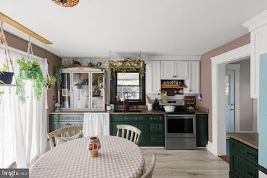 308 W Main St, Front Royal, VA 22630 - photo 5