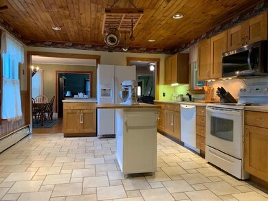 7 Enterprise St, Lisbon Falls, ME 04252 - photo 3