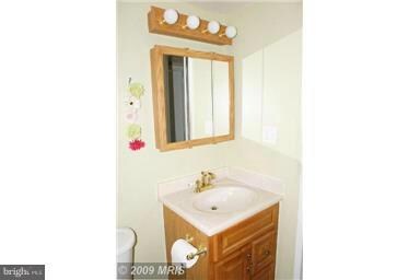 2249 Castle Rock Square unit 12C, Reston, VA 20191 - photo 5