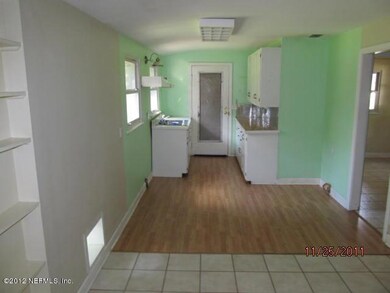 5233 Cemetery Rd, Jacksonville, FL 32210 - photo 4