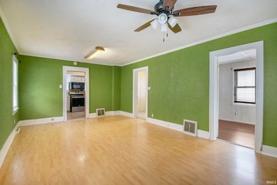 703 Maple St, Mishawaka, IN 46545 - photo 2