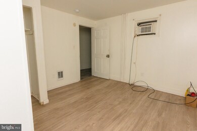 107 S 6th St, Reading, PA 19602 - photo 2