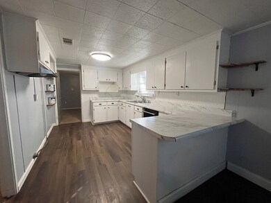 2210 Oakhaven Dr, Albany, GA 31721 - photo 5