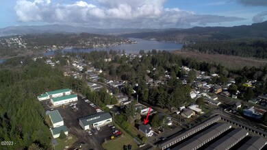 1705 SE 8th St, Lincoln City, OR 97367 - photo 4