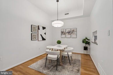 102 Roberts Ln unit 100, Alexandria, VA 22314 - photo 6