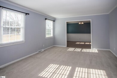 512 Brooks Rd, Mauldin, SC 29662 - photo 3