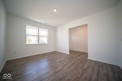 121 Hobbs Dr, Whiteland, IN 46184 - photo 6