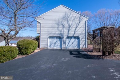228 Cool Spring Ln, Stewartstown, PA 17363 - photo 6