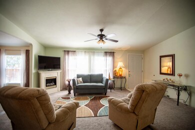 537 Thompson Creek #25 (3 of 10)