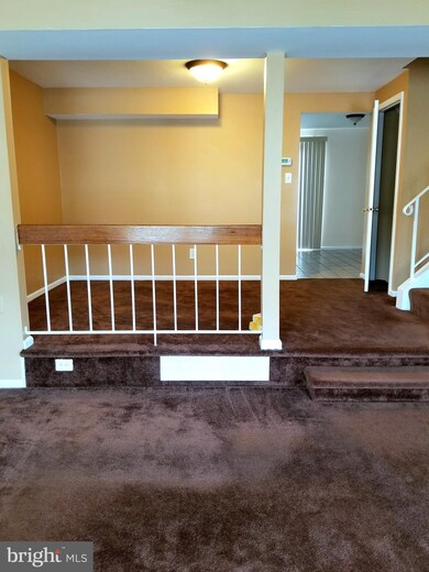 9 Baltistan Ct, Rosedale, MD 21237 - photo 5