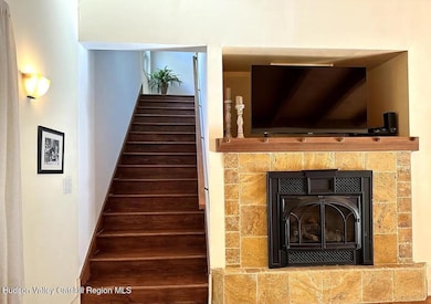 32 Eastwoods Dr, Kingston, NY 12401 - photo 7