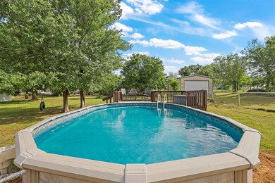 109 Plantation Oaks Ct, Springtown, TX 76082 - photo 7