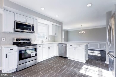 14608 Springfield Rd, Germantown, MD 20874 - photo 6