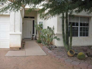1346 E Frontier street 2016 listing 015