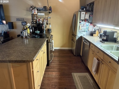 4 Touchstone unit 141, Lake Oswego, OR 97035 - photo 3