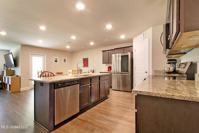 6515 Eastland Drive_LARGE (32)
