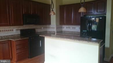 589 Cedar Spring St, Gaithersburg, MD 20877 - photo 5