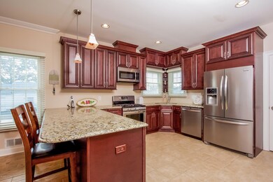 015-Kitchen-2043218-large