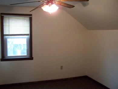294 E Main St unit 2, East Brookfield, MA 01515 - photo 5