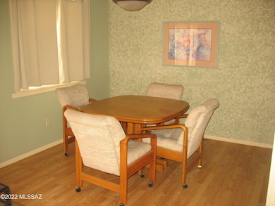 5889 Lazy S Dining