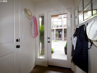 Entrance/Foyer
