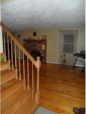 81 Poquanticut Ave, North Easton, MA 02356 - photo 6