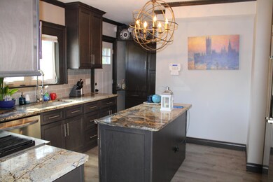 79 Henderson Rd (45)