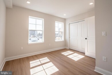 4088 Leslie Ln unit A45, Philadelphia, PA 19131 - photo 5