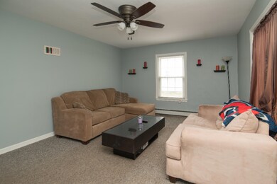 2223_Glendale_Parchment_03