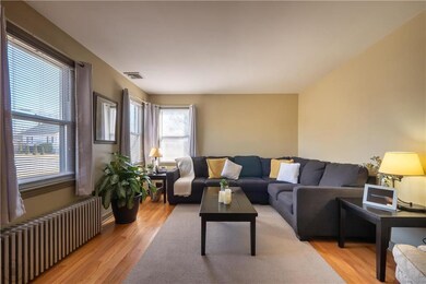 872 6th St, Whitehall, PA 18052 - photo 4