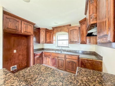 1332 Royal Palm St, Alamo, TX 78516 - photo 7